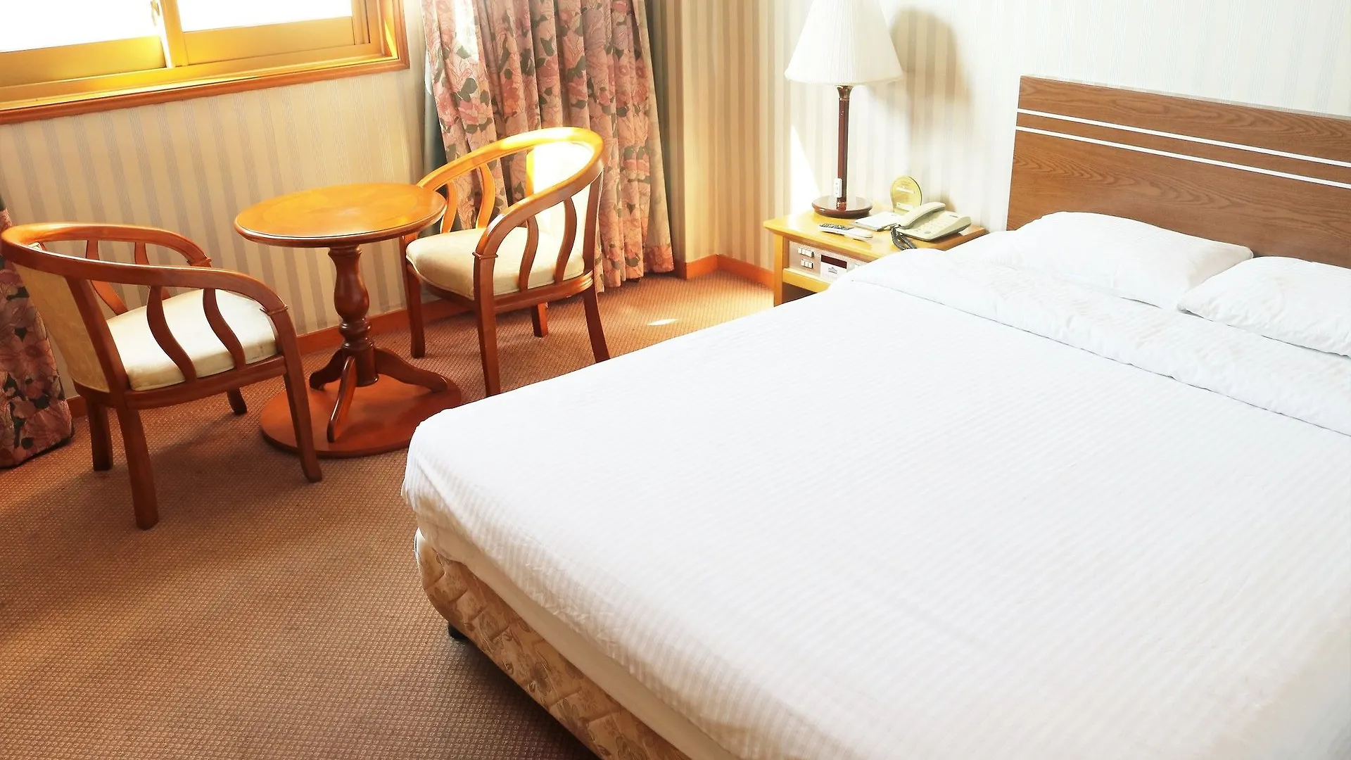 Prime Tourist Hotel Busan